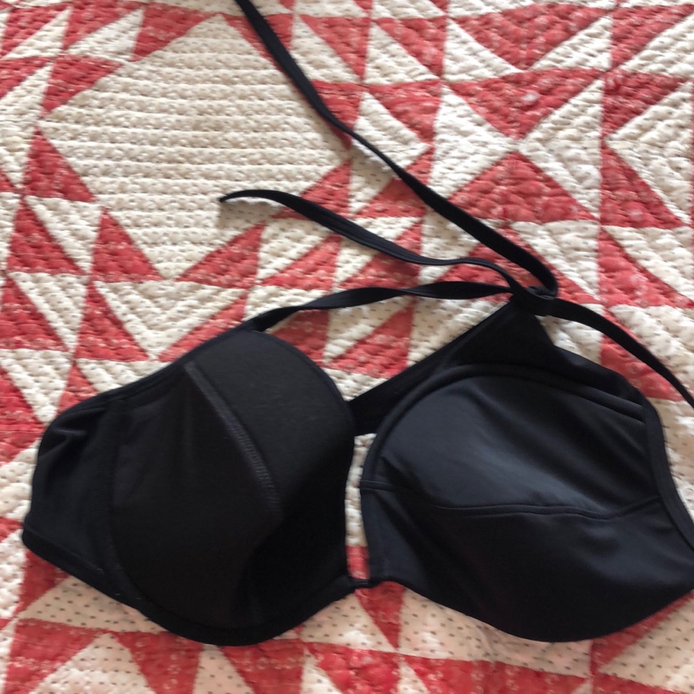 EUC Victoria’s Secret bikini top